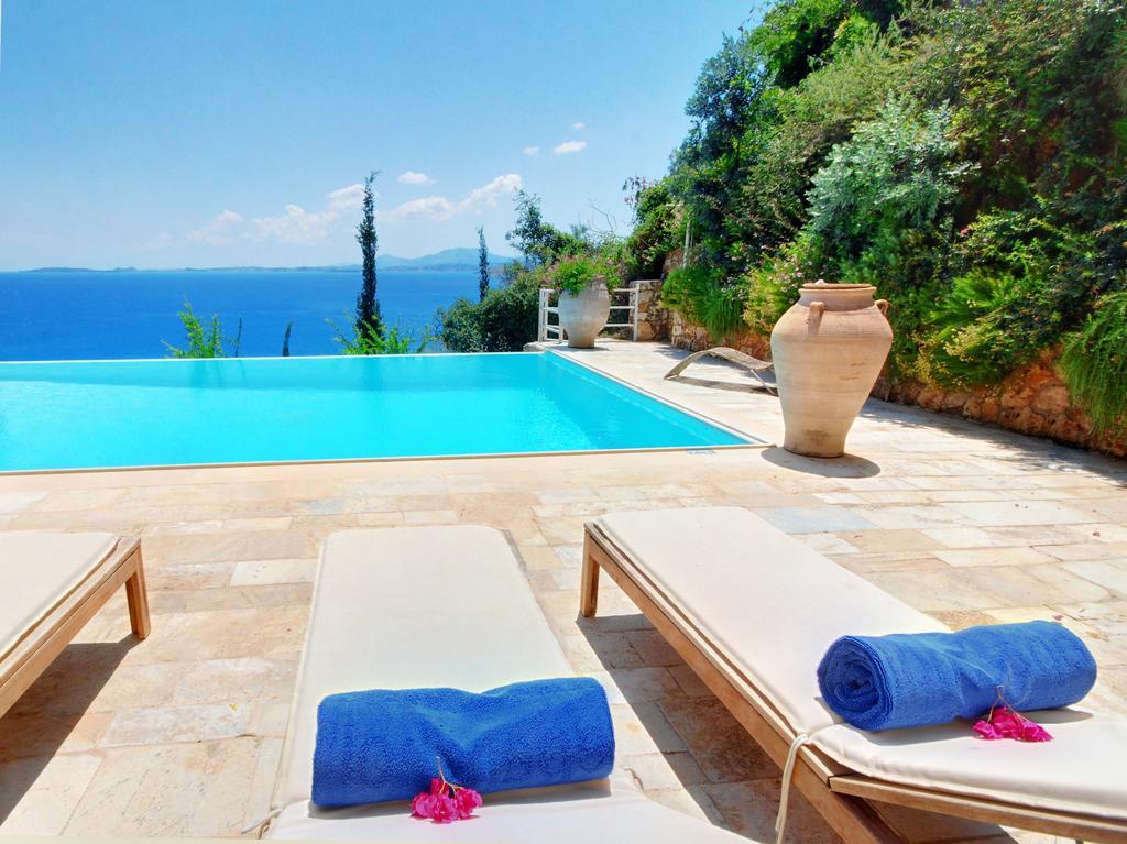 Corfu Luxury Villas Barbati Bagian luar foto