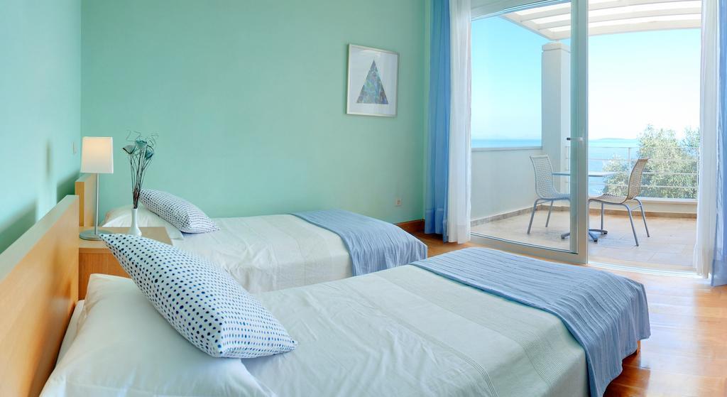 Corfu Luxury Villas Barbati Bagian luar foto