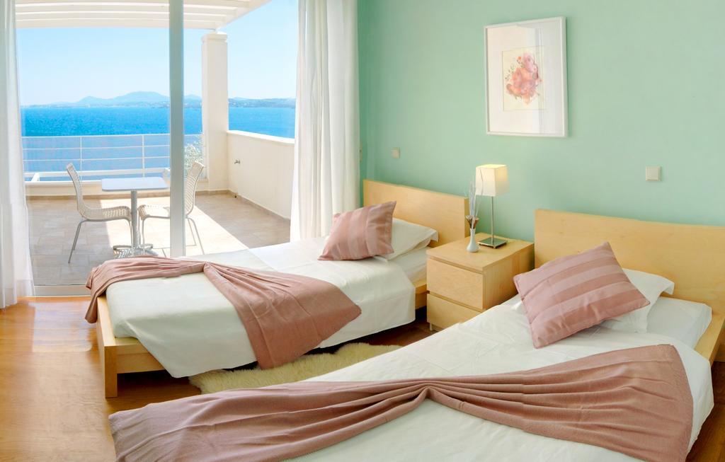 Corfu Luxury Villas Barbati Bagian luar foto